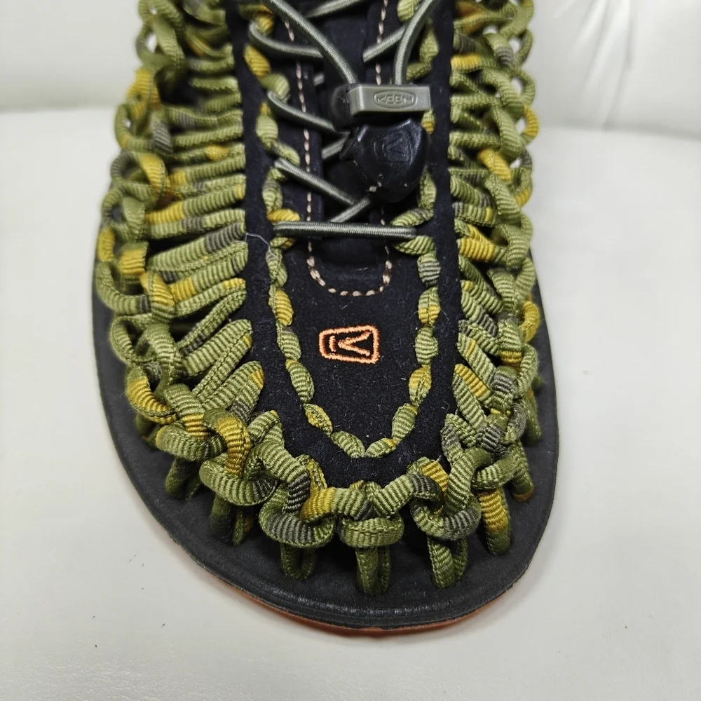 KEEN Uneek Bungee Cord Camo Green Black Braided Woven Sandals Men's Shoes Size 8